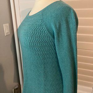 ***Donating Soon***Ann Taylor loft teal Cableknit Sweater
